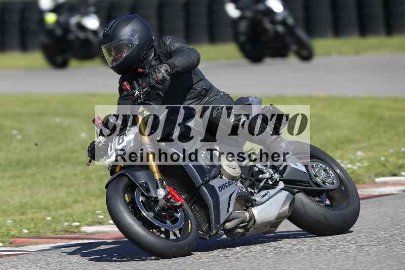 Archiv-2025/43 08.08.2025 Discover the Bike ADR/Bike 2 gelb/416